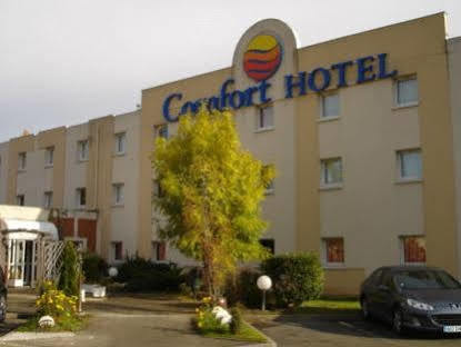Comfort Hotel Poissy Technoparc Екстериор снимка